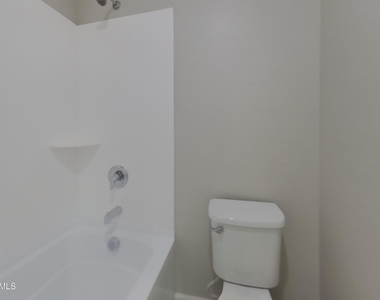 12541 W Hummingbird Terrace W - Photo Thumbnail 13