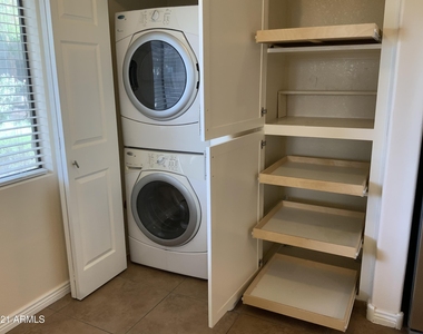 15252 N 100th Street - Photo Thumbnail 2