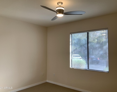 15252 N 100th Street - Photo Thumbnail 12