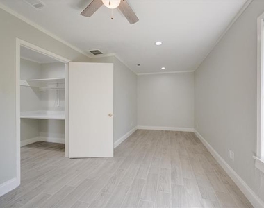 304 Oak Drive - Photo Thumbnail 22