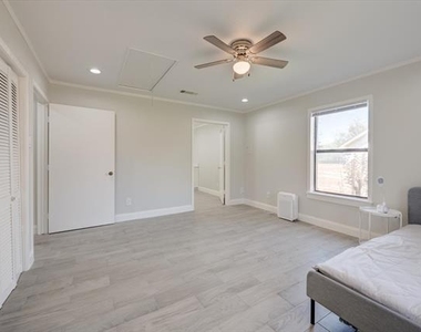 304 Oak Drive - Photo Thumbnail 16