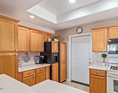 54 Northridge Circle - Photo Thumbnail 6