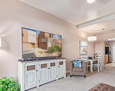 54 Northridge Circle - Photo Thumbnail 4