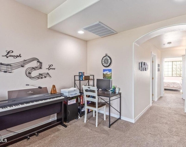 54 Northridge Circle - Photo Thumbnail 18