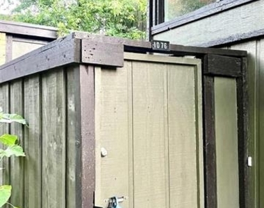 4637 Country Creek Drive - Photo Thumbnail 3