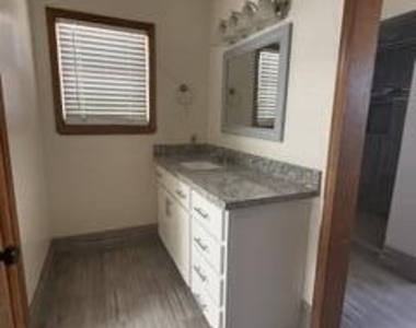6445 E Wildcat Drive - Photo Thumbnail 9