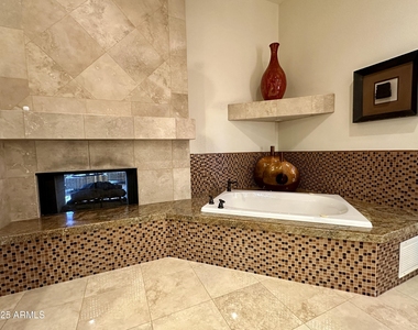 5711 W Linda Lane - Photo Thumbnail 25
