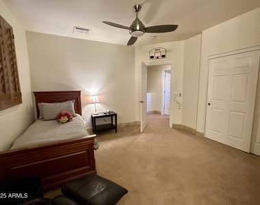 5711 W Linda Lane - Photo Thumbnail 22