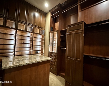 5711 W Linda Lane - Photo Thumbnail 30