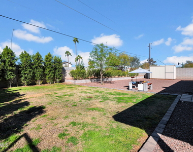 14446 N 40th Place - Photo Thumbnail 29