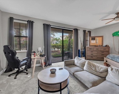 502 Del Sol Circle - Photo Thumbnail 31