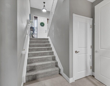 502 Del Sol Circle - Photo Thumbnail 26