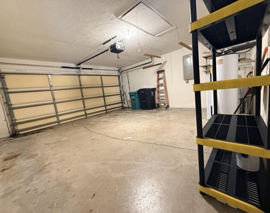 790 Se Ablett Lane - Photo Thumbnail 17