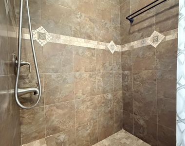 790 Se Ablett Lane - Photo Thumbnail 13