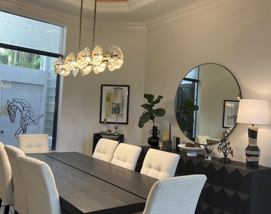 17921 Villa Club Way - Photo Thumbnail 17