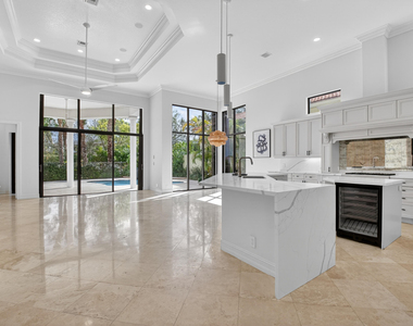 17921 Villa Club Way - Photo Thumbnail 20