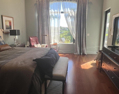 17921 Villa Club Way - Photo Thumbnail 5
