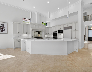 17921 Villa Club Way - Photo Thumbnail 21