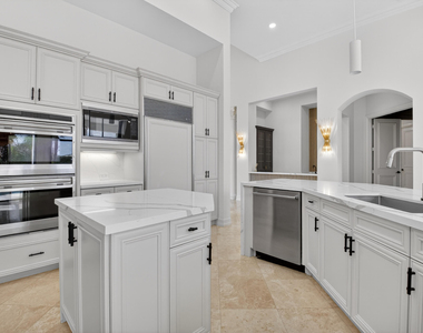 17921 Villa Club Way - Photo Thumbnail 22