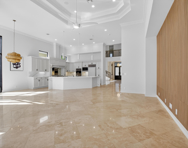 17921 Villa Club Way - Photo Thumbnail 27