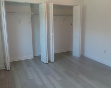 610 Clematis Street - Photo Thumbnail 10