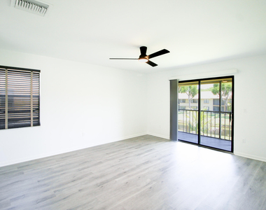 13055 Albright Court - Photo Thumbnail 4