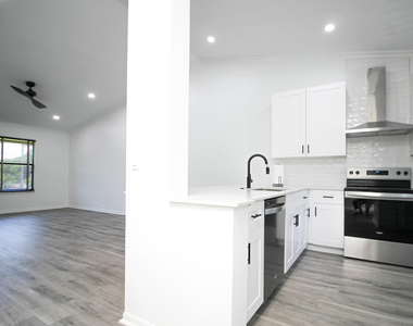 13055 Albright Court - Photo Thumbnail 1