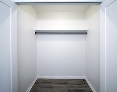 13055 Albright Court - Photo Thumbnail 6