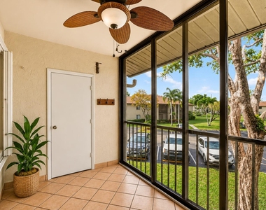 511 Shady Pine Way - Photo Thumbnail 1