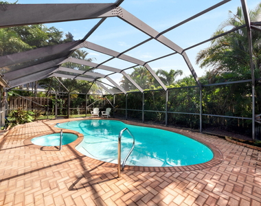 52 Birch Place - Photo Thumbnail 28