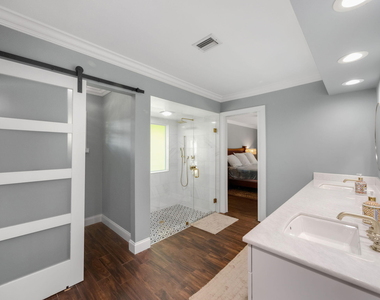 52 Birch Place - Photo Thumbnail 21