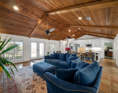 52 Birch Place - Photo Thumbnail 7