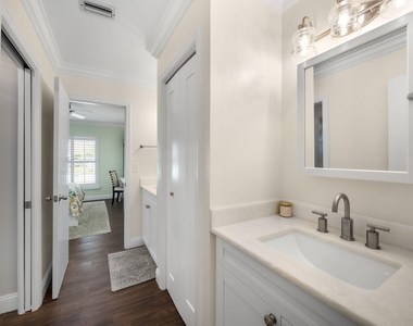 52 Birch Place - Photo Thumbnail 15