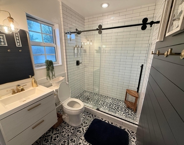 711 Sw 27th Way - Photo Thumbnail 27