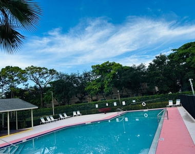 5165 Foxhall Pl - Photo Thumbnail 12