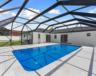 1540 Nw 10th Street - Photo Thumbnail 24