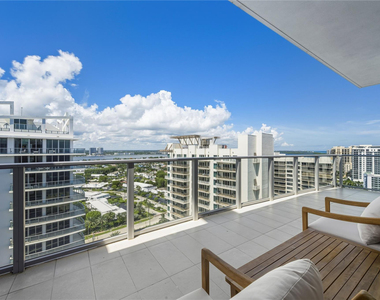 3100 N Ocean Drive - Photo Thumbnail 24