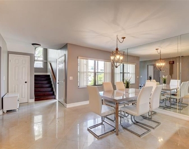 9316 Ketay Circle - Photo Thumbnail 13