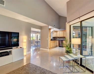 9316 Ketay Circle - Photo Thumbnail 10