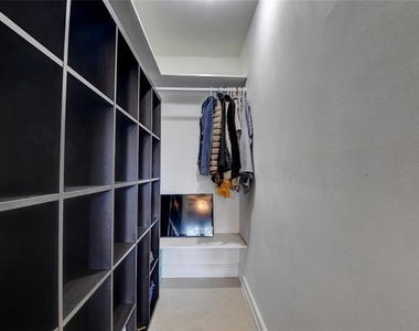 9316 Ketay Circle - Photo Thumbnail 18