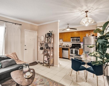2190 Se 5th Street - Photo Thumbnail 5