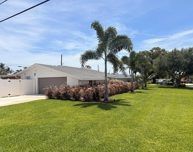 541 Ibis Drive - Photo Thumbnail 1