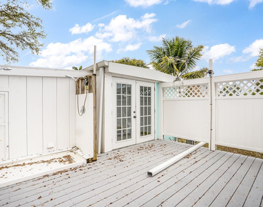1680 Sw 84th Avenue - Photo Thumbnail 26