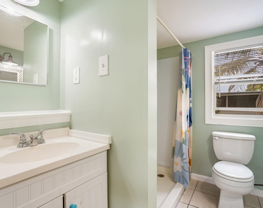 1680 Sw 84th Avenue - Photo Thumbnail 24