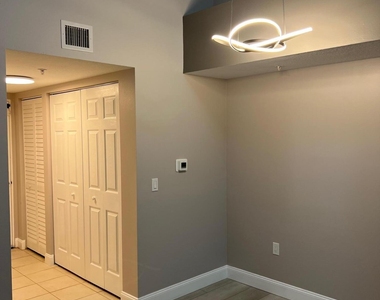 4220 San Marino Boulevard - Photo Thumbnail 8