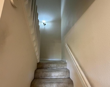 8273 Severn Drive - Photo Thumbnail 21