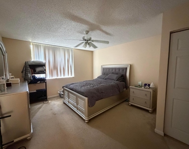 8273 Severn Drive - Photo Thumbnail 20
