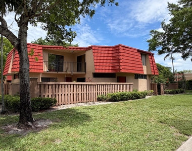 8273 Severn Drive - Photo Thumbnail 3