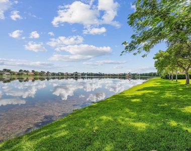 10731 Ivanhoe Lane - Photo Thumbnail 5