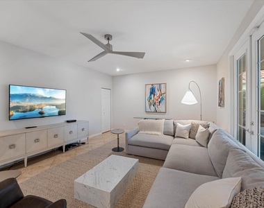 10731 Ivanhoe Lane - Photo Thumbnail 11